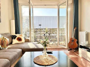 Cosy Flat 7 min walk to metro direct paris center